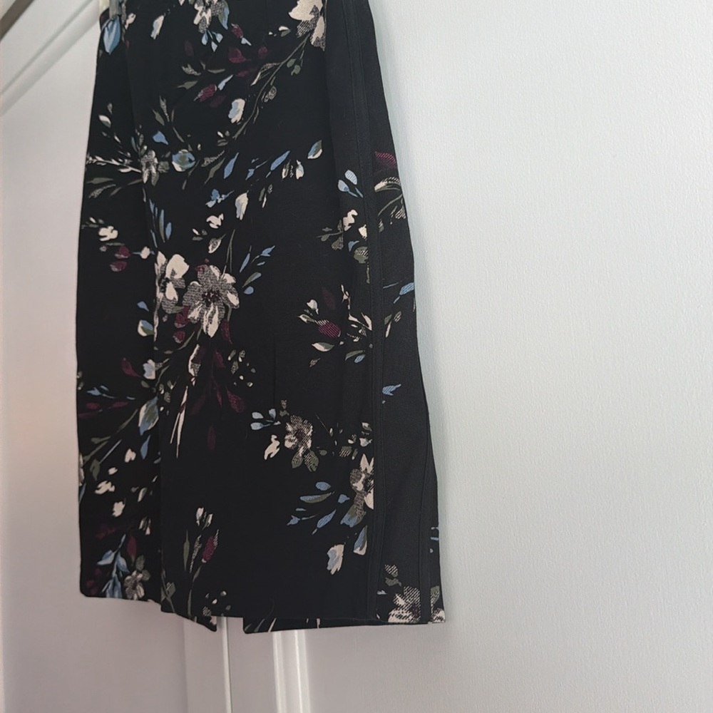White House black market pencil skirt sz 2 - Picture 2 of 4